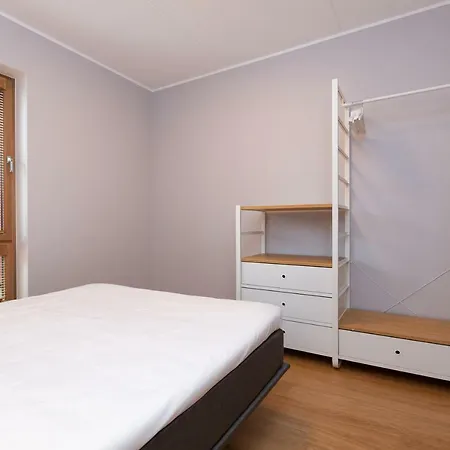 Self-check-in 2 Bedroom With A Terrace And Free Parking * Tallinn