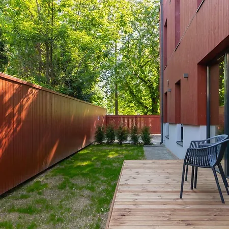 아파트 Self-check-in 2 Bedroom With A Terrace And Free Parking *